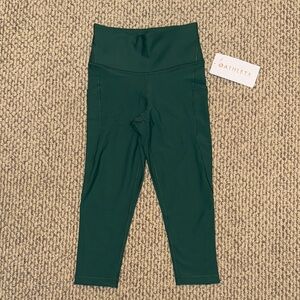 Athleta New with Tags Green Capri Leggings